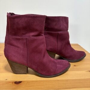 Coconuts by Matisse | Burgundy Faux Suede Western Ankle Boots | Size 7